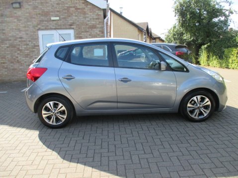 Kia Venga 1.6 2 Euro 6 (s/s) 5dr 6