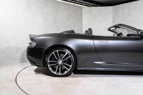 Aston Martin DBS V12 VOLANTE. FULL ASH. CARBON EXT. CERAMIC BRAKES. BANG & OLUFSEN. 12