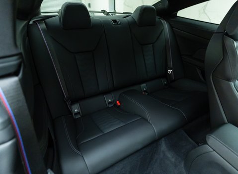 BMW M4 COMPETITION M XDRIVE 23