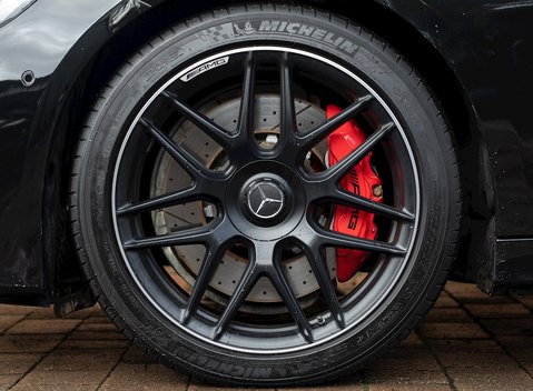 Mercedes-Benz S63 AMG Coupe 10