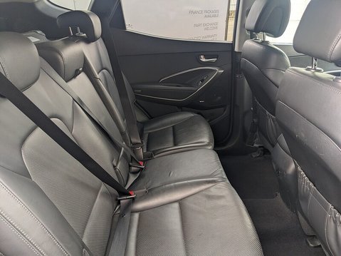 Hyundai SANTA FE CRDI PREMIUM BLUE DRIVE 13