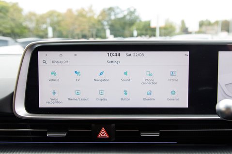 Hyundai IONIQ 6 PREMIUM 27