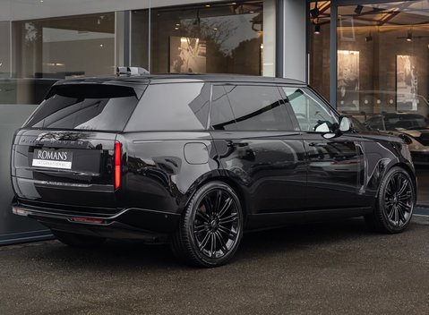 Land Rover Range Rover D350 AUTOBIOGRAPHY LWB 4