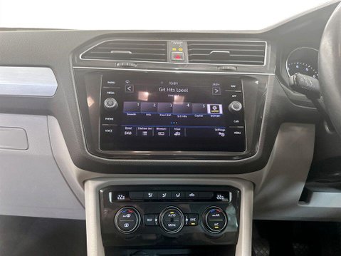 Volkswagen Tiguan 1.4 TSI SE Navigation SUV 5dr Petrol Manual Euro 6 (s/s) (125 ps) 18