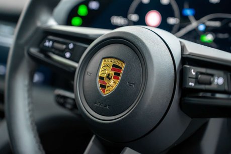 Porsche Taycan Taycan 4s 93kWh 4WD 4dr 32