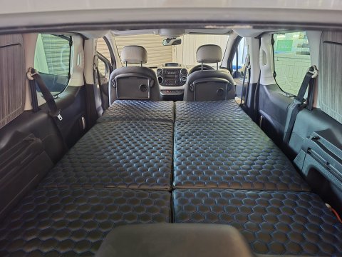 Citroen Berlingo Multispace E-HDI XTR ETG6 19