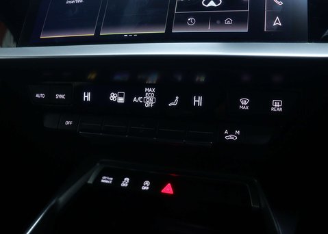 Audi A3 1.0 A3 Sportback 30 TFSI MHEV S Line Semi-Auto 5dr 29