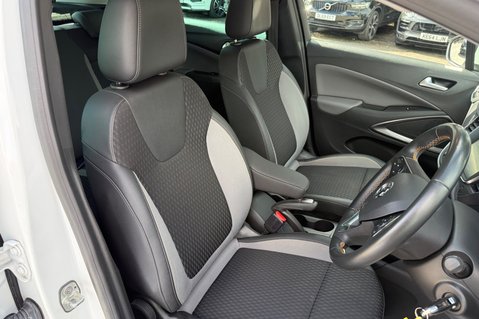 Vauxhall Crossland X ELITE - TWO OWNERS - CAMBELT CHANGED - NEW MOT  13