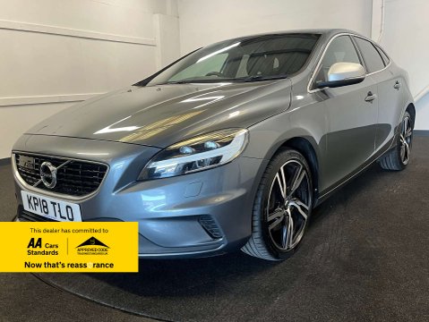 Volvo V40 2.0 V40 R-Design Pro D3 Auto 5dr 1