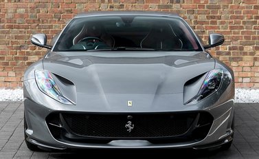 Ferrari 812 Superfast 4