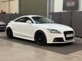 Audi TT 2.0 TFSI S line Euro 5 (s/s) 3dr 1