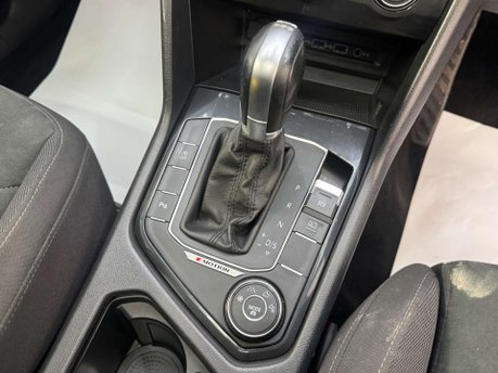 Volkswagen Tiguan 2.0 Tiguan SEL TDI 4Motion Semi-Auto 4WD 5dr 92