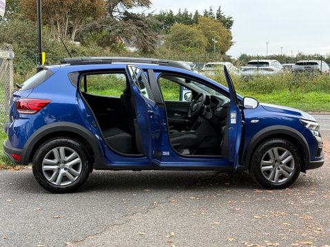 Dacia Sandero Stepway EXPRESSION TCE 3
