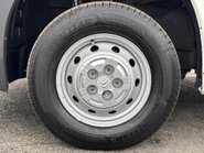 Citroen Relay 35 L2H2 Enterprise Panel Van with Tail Lift 32