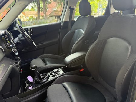 Mini Countryman COOPER D 51
