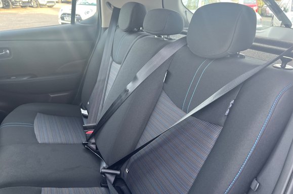 Nissan LEAF ACENTA AUTOMATIC 30