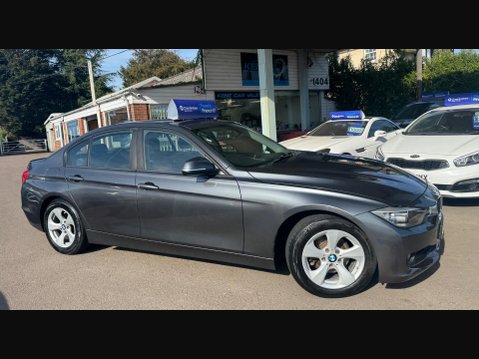 BMW 3 Series 2.0 320d ED EfficientDynamics Auto Euro 5 (s/s) 4dr 8