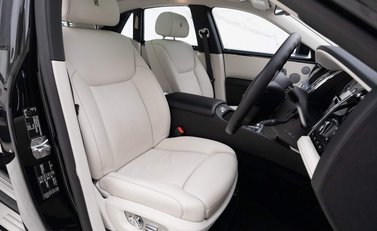 Rolls-Royce Ghost V12 SWB 5