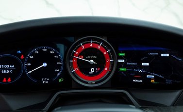 Porsche 911 Targa 4 GTS (992) 16