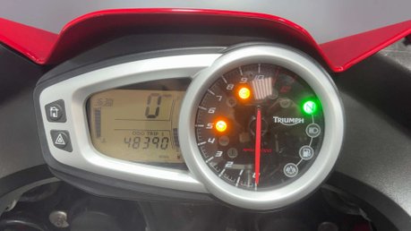 Triumph Tiger 2013 48K FULL LUGGAGE NEW MOT SERVICED READY TO EXPLORER 1050CC 18