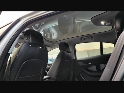 Jaguar I-Pace SE 36