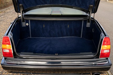 Bentley Continental R Mulliner 35