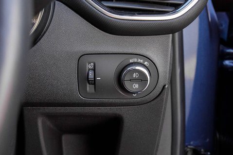 Vauxhall Crossland ULTIMATE 15