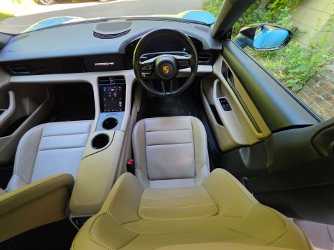 Porsche Taycan Taycan 4x2 4dr 32