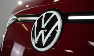 Volkswagen Id.Buzz GTX Heat Pump Front Massage Captains Seats 6 Seater Pano Roof  1 Owner VATQ 13
