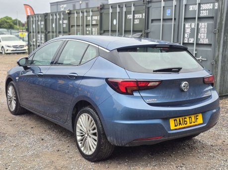 Vauxhall Astra 1.4i Turbo Elite Nav Hatchback 5dr Petrol Auto Euro 6 (s/s) (150 ps) 27