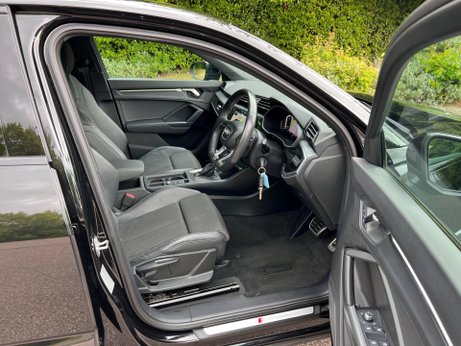 Audi Q3 1.5 TFSI CoD 35 Black Edition Sportback S Tronic Euro 6 (s/s) 5dr 73