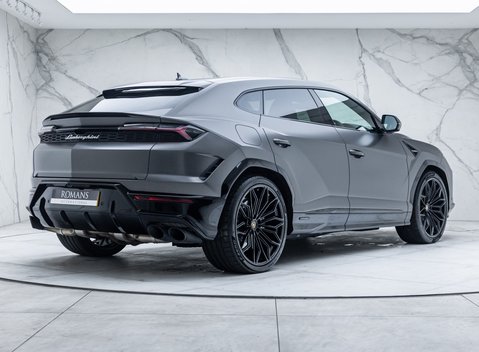 Lamborghini Urus SE 6