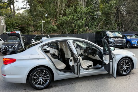 BMW 5 Series 520D XDRIVE SE - 360 DEGREE CAMERAS - IVORY LEATHER 21