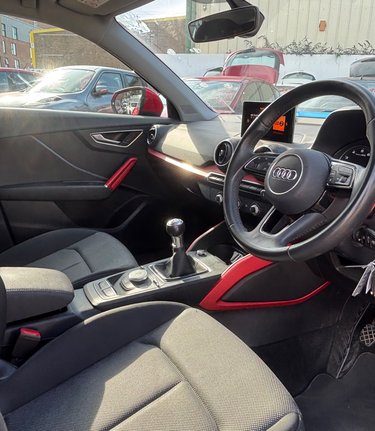 Audi Q2 TFSI SPORT..1 PREVIOUS OWNER,5 SERVICES,SAT NAV,CLIMATE CONTROL 3