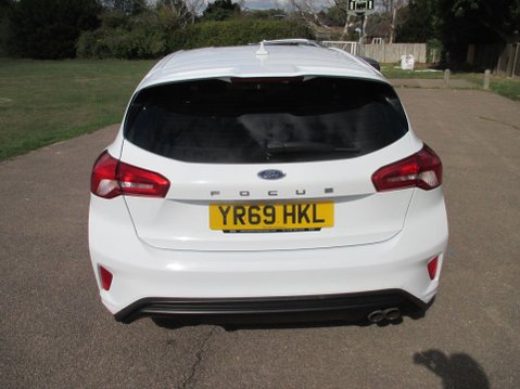 Ford Focus 1.0T EcoBoost ST-Line Euro 6 (s/s) 5dr 4