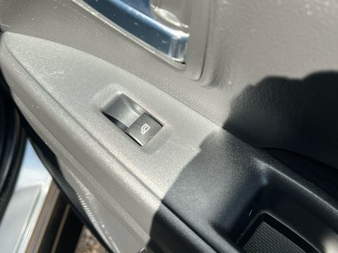 Mitsubishi Outlander DESIGN 36