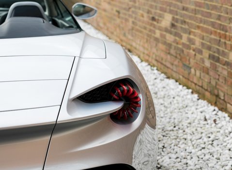 Aston Martin Zagato Vanquish Volante 31