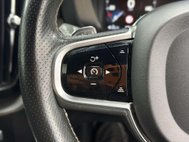 Volvo XC60 2.0 D4 R-Design Pro SUV 5dr Diesel Auto AWD Euro 6 (s/s) (190 ps) 28