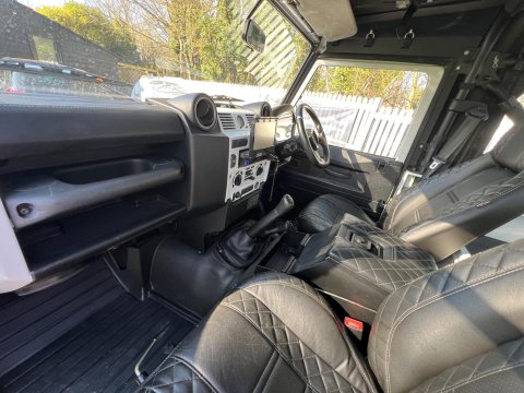 Land Rover Defender 90 TD 34