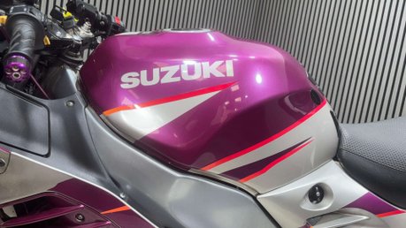 Suzuki RF 1995 RUNNING CLASSIC PROJECT SPORTS BIKE 900CC BARN FIND 10