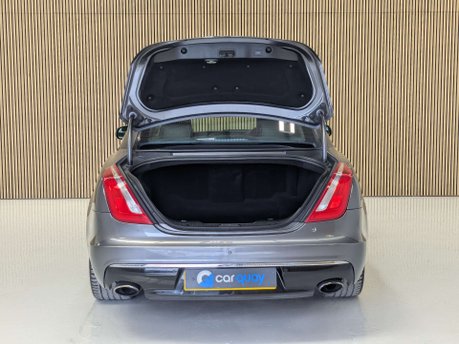 Jaguar XJ 3.0 XJ Portfolio V6 D Auto 4dr 26