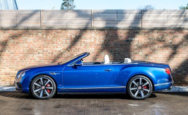 Bentley Continental GT V8 S Mulliner Convertible 2