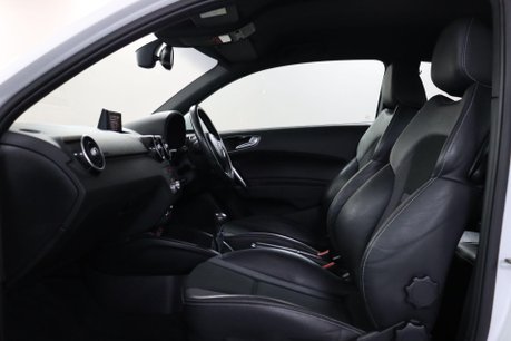 Audi A1 TFSI S LINE 40