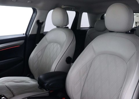 Mini Hatch 2.0 Cooper S Exclusive Auto 5dr 48