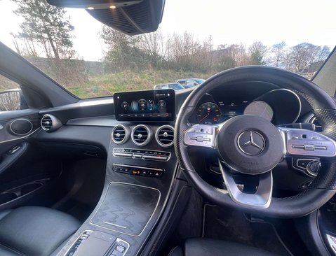 Mercedes-Benz GLC 2.0 GLC 300 AMG Line Premium D 4Matic Auto 4WD 5dr 30