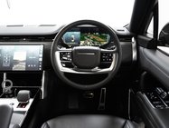 Land Rover Range Rover 3.0 D300 MHEV HSE SUV 5dr Diesel Auto 4WD Euro 6 (s/s) (300 ps) 7