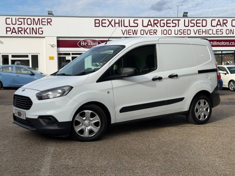 Ford Transit Courier TREND TDCI 1