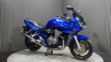 Suzuki Bandit 600 GSF S 2002 32K LONG MOT SERVICED 600CC A2 RESTRICTABLE FAIRED 2