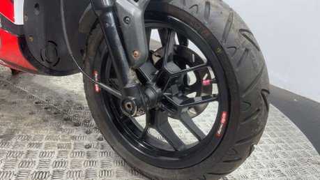 Aprilia SR 2013 12K RUNNING 2 STROKE PROJECT SCOOTER 50CC LEARNER BIKE 18