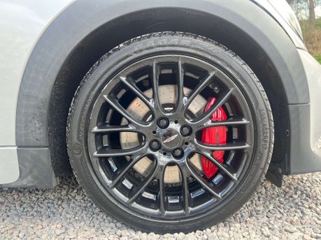 Mini Hatch 1.6 John Cooper Works 3dr 13